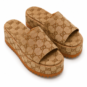 Sandalias plataforma slide gucci cuero